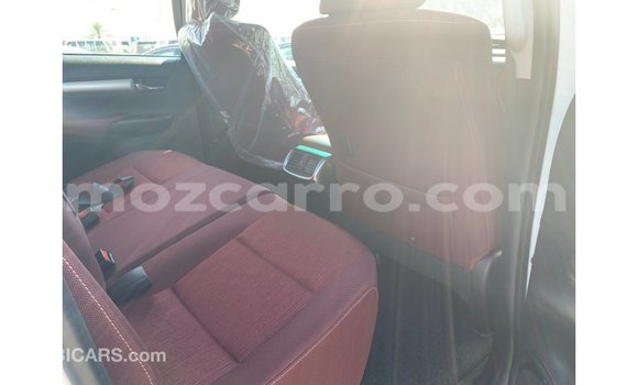 Buy Import Toyota Hilux White Car in Import - Dubai in Cabo Delgado Buy Import Toyota Hilux White Car in Import - Dubai in Cabo Delgado