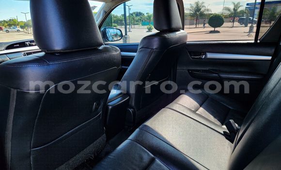 Tenga Tsaru Toyota Hiluxe Revo Nhema Mota in Maputo in Maputo Tenga Tsaru Toyota Hiluxe Revo Nhema Mota in Maputo in Maputo