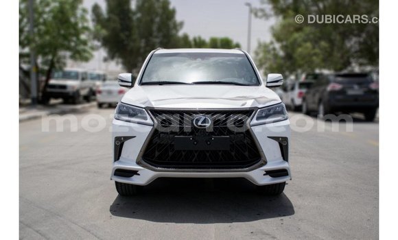 Comprar Importar Lexus LX Branco Carro em Import - Dubai em Cabo Delgado Comprar Importar Lexus LX Branco Carro em Import - Dubai em Cabo Delgado