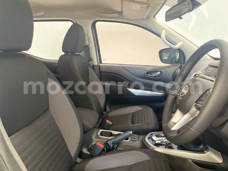 Big with watermark nissan navara maputo maputo 38764