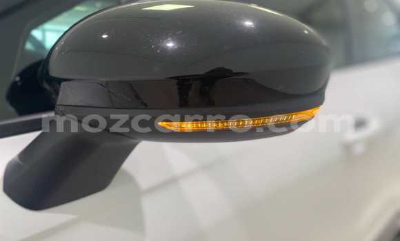 Tenga Tsaru Renault Clio Chena Mota in Maputo in Maputo Tenga Tsaru Renault Clio Chena Mota in Maputo in Maputo