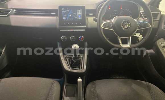 Tenga Tsaru Renault Clio Chena Mota in Maputo in Maputo Tenga Tsaru Renault Clio Chena Mota in Maputo in Maputo