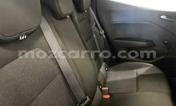 Tenga Tsaru Renault Clio Chena Mota in Maputo in Maputo Tenga Tsaru Renault Clio Chena Mota in Maputo in Maputo