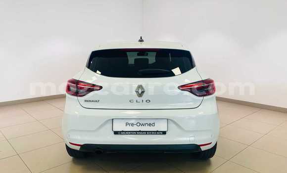 Tenga Tsaru Renault Clio Chena Mota in Maputo in Maputo Tenga Tsaru Renault Clio Chena Mota in Maputo in Maputo