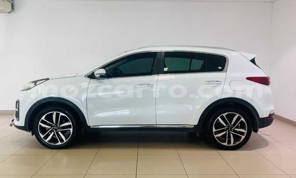 Nunua Ilio tumika Kia Sportage Nyeupe Gari ndani ya Maputo nchini Maputo Nunua Ilio tumika Kia Sportage Nyeupe Gari ndani ya Maputo nchini Maputo