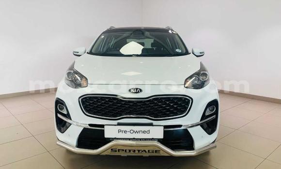 Nunua Ilio tumika Kia Sportage Nyeupe Gari ndani ya Maputo nchini Maputo Nunua Ilio tumika Kia Sportage Nyeupe Gari ndani ya Maputo nchini Maputo
