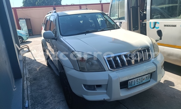 Comprar Usado Toyota Land Cruiser Prado Branco Carro em Maputo em Maputo Comprar Usado Toyota Land Cruiser Prado Branco Carro em Maputo em Maputo