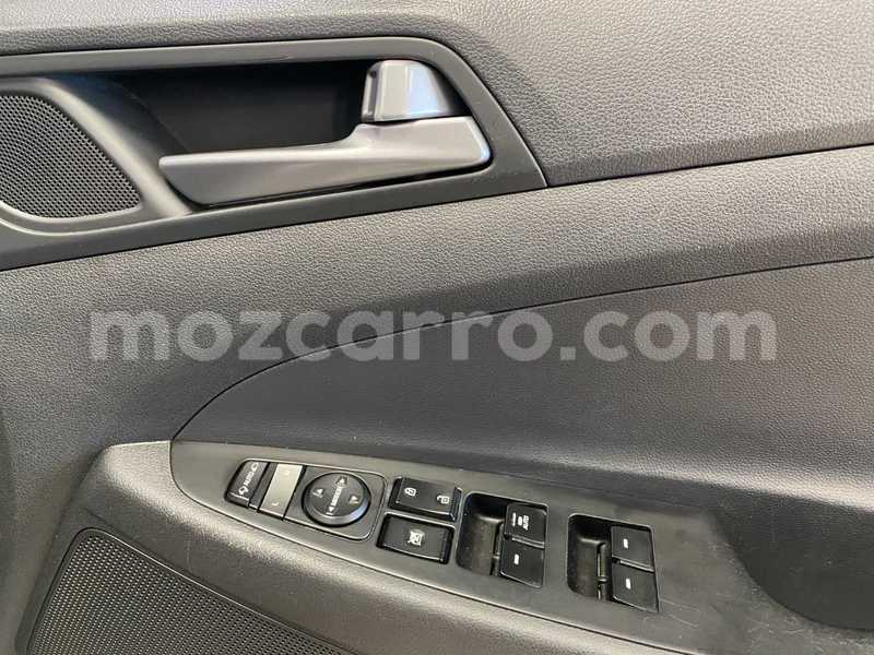 Big with watermark hyundai tucson maputo maputo 38795