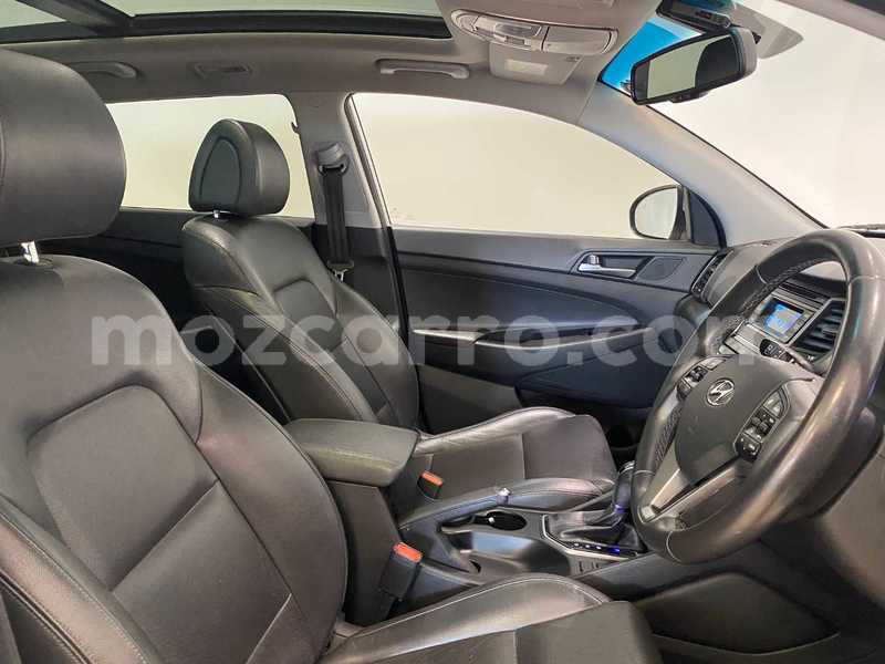 Big with watermark hyundai tucson maputo maputo 38795