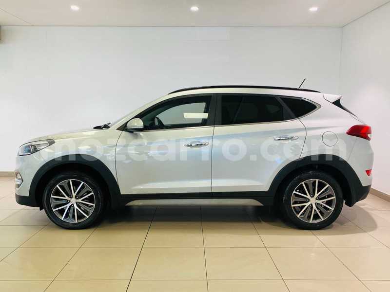Big with watermark hyundai tucson maputo maputo 38795