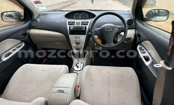 Comprar Usado Toyota Belta Prata Carro em Maputo em Maputo Comprar Usado Toyota Belta Prata Carro em Maputo em Maputo