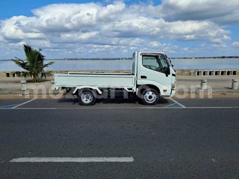 Big with watermark toyota dyna maputo maputo 38838