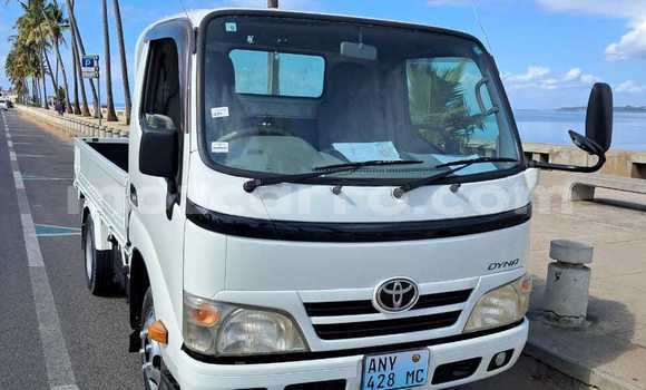 Buy New Toyota Dyna White Truck in Maputo in Maputo Buy New Toyota Dyna White Truck in Maputo in Maputo