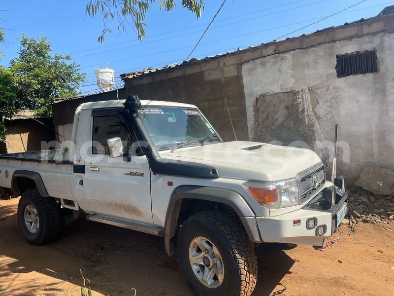 Big with watermark toyota land cruiser maputo maputo 38841
