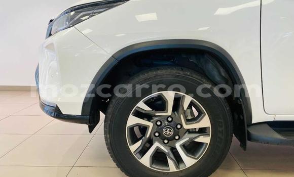 Comprar Usado Toyota Fortuner Branco Carro em Maputo em Maputo Comprar Usado Toyota Fortuner Branco Carro em Maputo em Maputo