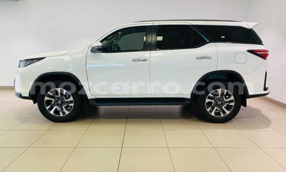 Comprar Usado Toyota Fortuner Branco Carro em Maputo em Maputo Comprar Usado Toyota Fortuner Branco Carro em Maputo em Maputo