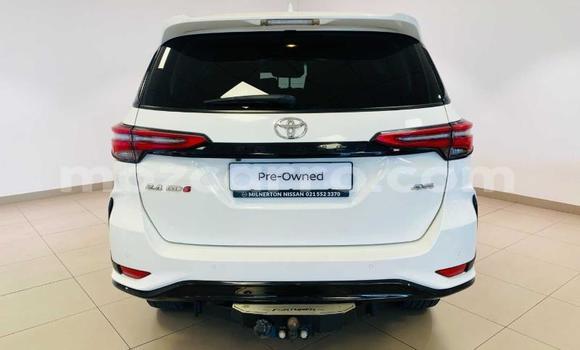 Comprar Usado Toyota Fortuner Branco Carro em Maputo em Maputo Comprar Usado Toyota Fortuner Branco Carro em Maputo em Maputo