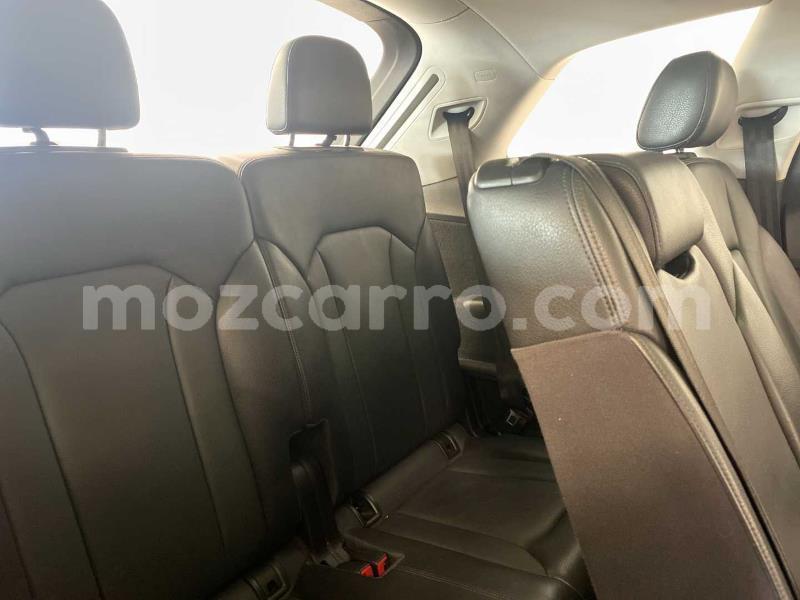 Big with watermark audi q7 maputo maputo 38849