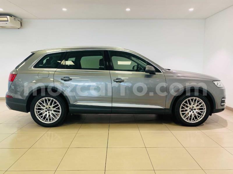 Big with watermark audi q7 maputo maputo 38849