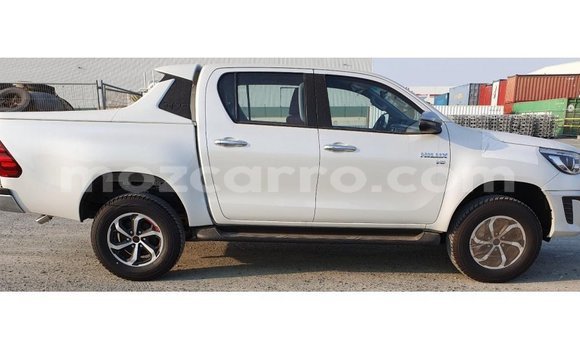Buy Import Toyota Hilux White Car in Import - Dubai in Cabo Delgado Buy Import Toyota Hilux White Car in Import - Dubai in Cabo Delgado