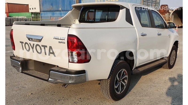 Big with watermark toyota hilux cabo delgado import dubai 6121