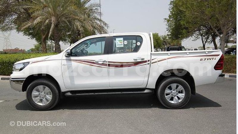 Big with watermark toyota hilux cabo delgado import dubai 6123