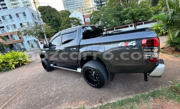 Comprar Usado Mitsubishi L200 Other Carro em Maputo em Maputo Comprar Usado Mitsubishi L200 Other Carro em Maputo em Maputo