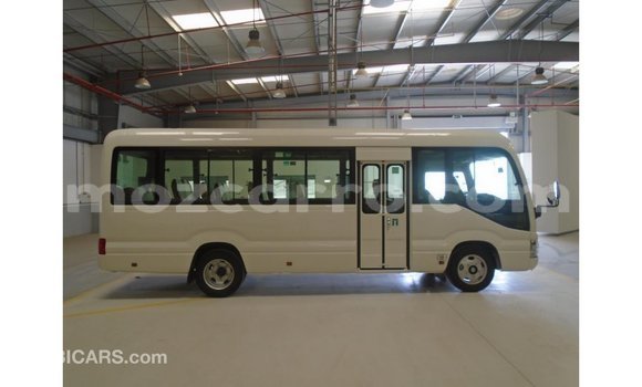 Comprar Importar Abarth 595 Branco Carro em Import - Dubai em Cabo Delgado Comprar Importar Abarth 595 Branco Carro em Import - Dubai em Cabo Delgado