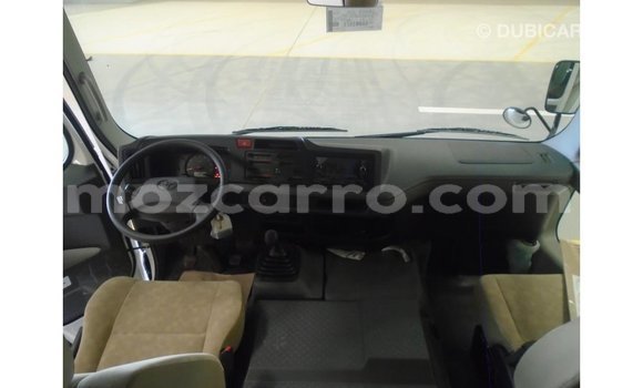 Comprar Importar Abarth 595 Branco Carro em Import - Dubai em Cabo Delgado Comprar Importar Abarth 595 Branco Carro em Import - Dubai em Cabo Delgado