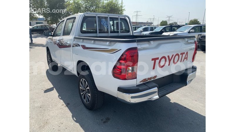 Big with watermark toyota hilux cabo delgado import dubai 6130