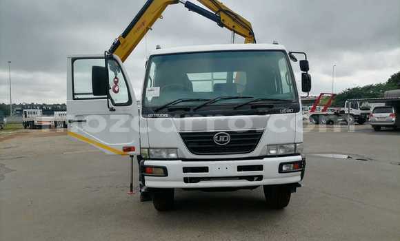 Tenga Tsaru Nissan UD Chena Rori in Maputo in Maputo Tenga Tsaru Nissan UD Chena Rori in Maputo in Maputo