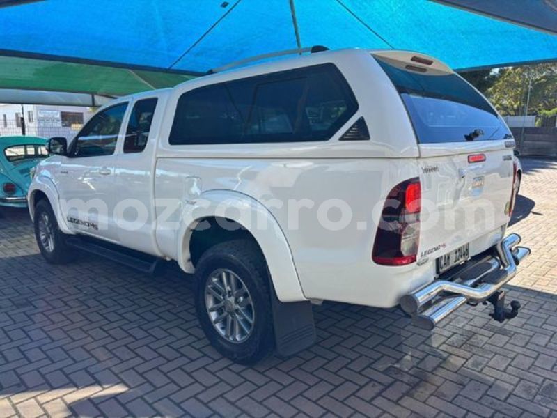 Big with watermark toyota hilux maputo maputo 39090