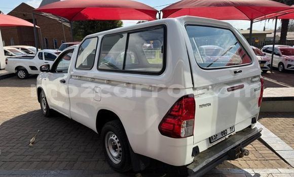 Buy Used Toyota Hilux White Car in Maputo in Maputo Buy Used Toyota Hilux White Car in Maputo in Maputo