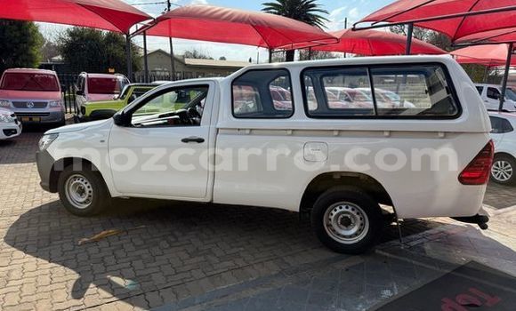 Buy Used Toyota Hilux White Car in Maputo in Maputo Buy Used Toyota Hilux White Car in Maputo in Maputo