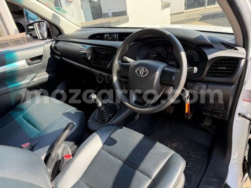 Big with watermark toyota hilux maputo maputo 39091