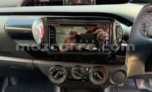 Buy Used Toyota Hilux White Car in Maputo in Maputo Buy Used Toyota Hilux White Car in Maputo in Maputo