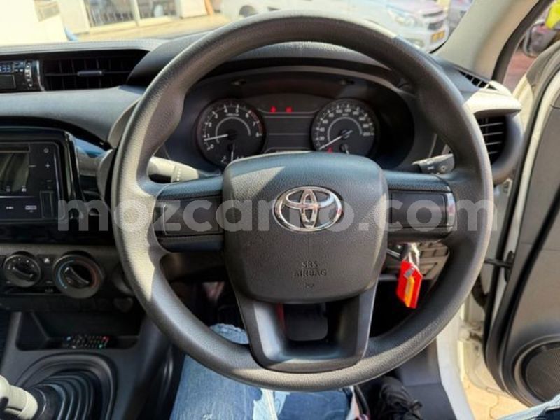 Big with watermark toyota hilux maputo maputo 39091