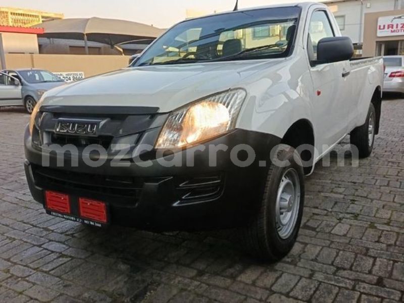 Big with watermark isuzu kb maputo maputo 39092