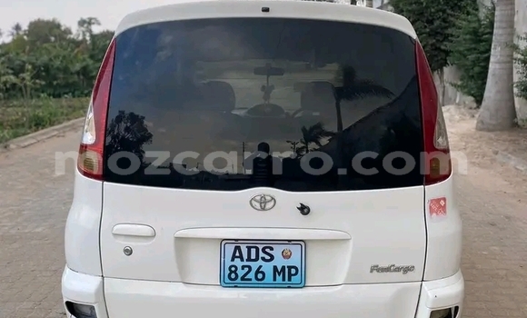 Nunua Ilio tumika Toyota FunCargo Nyeupe Gari ndani ya Mabote nchini Inhambane Nunua Ilio tumika Toyota FunCargo Nyeupe Gari ndani ya Mabote nchini Inhambane