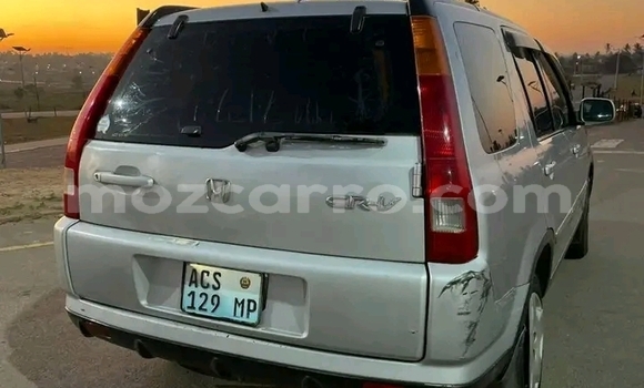 Buy Used Honda CR-V White Car in Panda in Inhambane Buy Used Honda CR-V White Car in Panda in Inhambane