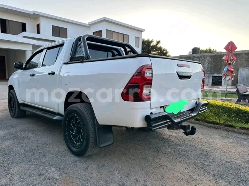 Big with watermark toyota rav4 sofala caia 39119