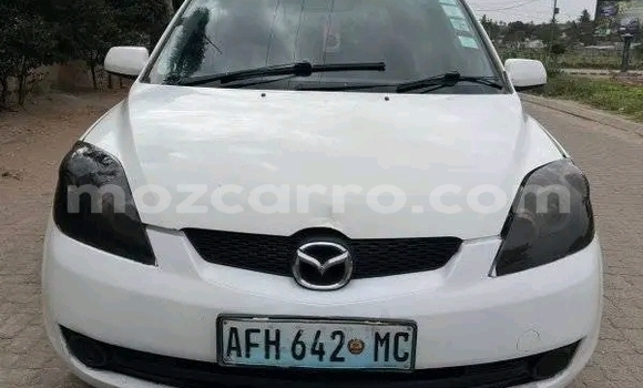 Comprar Usado Mazda Demio Branco Carro em Chigubo em Gaza Comprar Usado Mazda Demio Branco Carro em Chigubo em Gaza