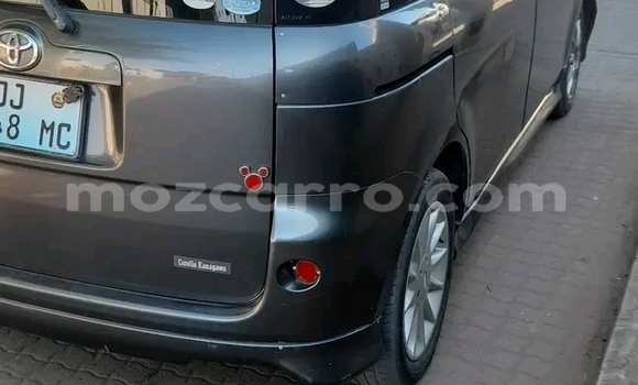 Comprar Usado Toyota Sienna Other Carro em Chifunde em Tete Comprar Usado Toyota Sienna Other Carro em Chifunde em Tete