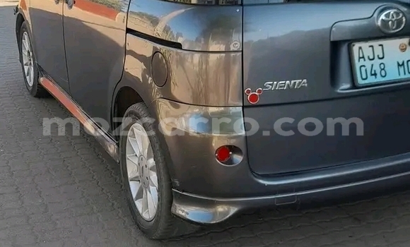 Tenga Tsaru Toyota Sienna Other Mota in Chifunde in Tete Tenga Tsaru Toyota Sienna Other Mota in Chifunde in Tete