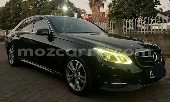 Comprar Usado Mercedes‒Benz CL-Class Verde Carro em Búzi em Sofala Comprar Usado Mercedes‒Benz CL-Class Verde Carro em Búzi em Sofala