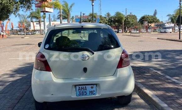 Tenga Tsaru Toyota Vitz Chena Mota in Beira in Sofala Tenga Tsaru Toyota Vitz Chena Mota in Beira in Sofala