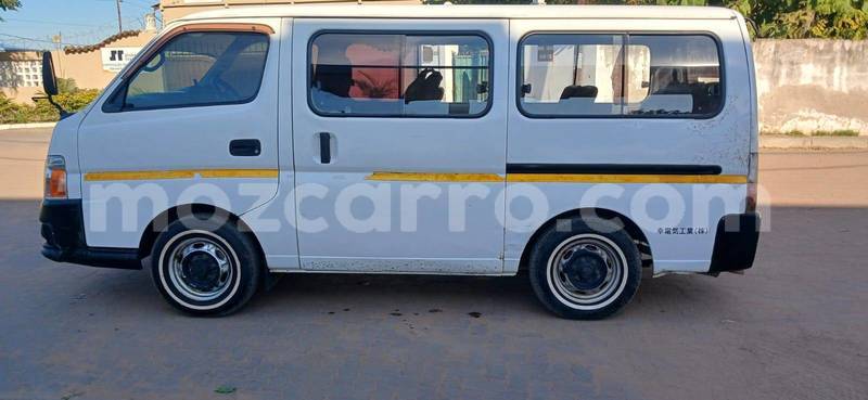Big with watermark nissan caravan sofala beira 39166