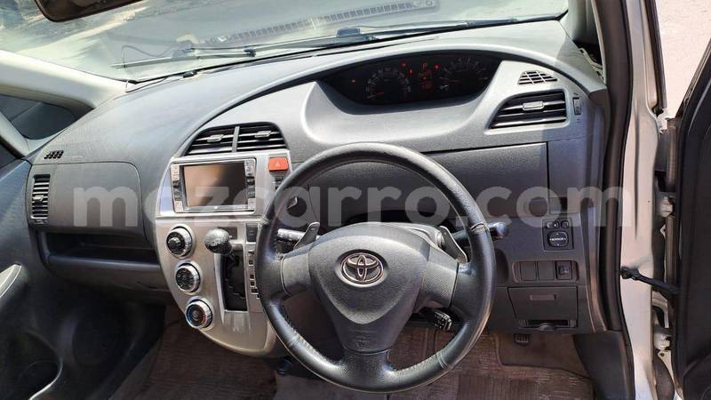 Big with watermark toyota ractis sofala beira 39168