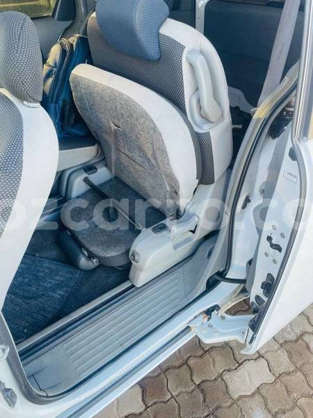 Big with watermark toyota sienta sofala beira 39173