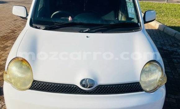 Tenga Tsaru Toyota Sienta Chena Mota in Beira in Sofala Tenga Tsaru Toyota Sienta Chena Mota in Beira in Sofala